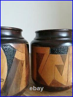 2 Pots Signé Motifs Géométriques en Bois Marquetté Cubiste Dadaïste circa 1910