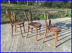2 chaises + 1 autre des anciens bistrots, bois et cannage de Jacob et Josef KOHN