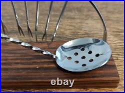 ANCIEN SERVICE PORTE PIQUE A APERITIF/ COCKTAIL /CERISE ART DECO Métal Chromé ANCIEN SERVICE PORTE PIQUE A APERITIF/ COCKTAIL /CERISE ART DECO Métal Chromé