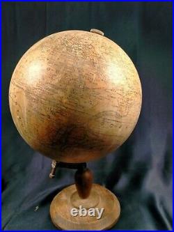Ancien Globe Terrestre Dressé par J. Forest, Editeur Girard et Barrère, Paris