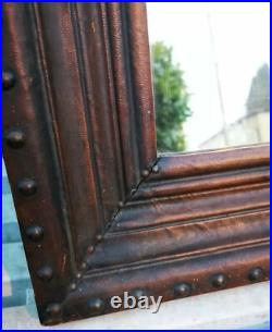 Ancien Magnifique Miroir En Bois Gainé Cuir Clouté 43 x 60 cm Art Déco Antique Ancien Magnifique Miroir En Bois Gainé Cuir Clouté 43 x 60 cm Art Déco Antique