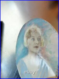 Ancien Portrait Miniature De Femme Profil Art Deco Signe Cadre Bois Noirci