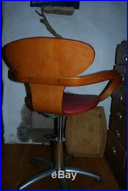 Ancien fauteuil de coiffeur bois courbé skai vintage art deco métal chaise table