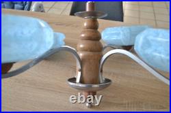 Ancien lustre Art déco en verre de Clichy bleu, corps bois et branches chromées Ancien lustre Art déco en verre de Clichy bleu, corps bois et branches chromées