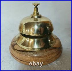 Ancienne clochette hôtel ou sonnette de table vintage en bois et bronze