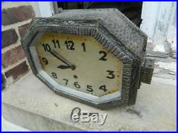 Ancienne grande Horloge pendule type de gare à potence DOUBLE FACE Art Déco