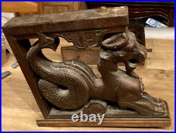 Antique sculpture statue Dragon ornement architecture vintage France chimère