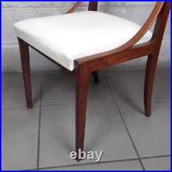 Chaise En Bois Et En Cuir Blanc Rembourrée Art Déco Collection Vintage Années 50