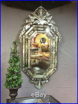 Glace / miroir de Venise à parcloses de style Art déco Epoque XXeme très déco
