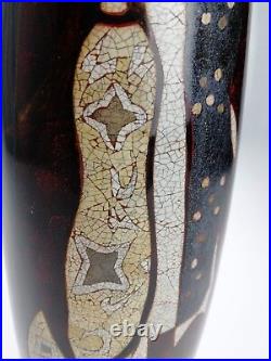 Grand Vase en Bois Laqué Ancien et Marqueterie de Coquille d'ouf, Vierge
