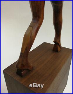 Jean Rouppert (1887-1979), Danseuse art-déco (sculpture en bois, H31 cm)