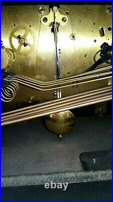 Magnifique Carillon horloge Odo de cheminée en bois 5 tiges 5 marteaux