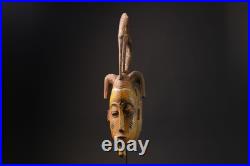 Masque africain art déco bois de Baule sculpté à la main tribal mural Masque africain art déco bois de Baule sculpté à la main tribal mural