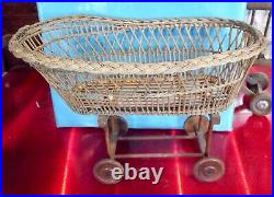 Old Toy Old Crib Wicker Vintage Doll 1930 (59 x 35 x 39 cm) Old Toy Ancien