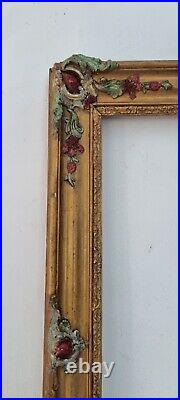 Old wooden Carved frame. Golden Art Deco Frames Ancien Cadre en bois doré Sculpté