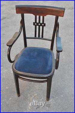 Paire de fauteuils en bois noirci époque 1900 velours bleu