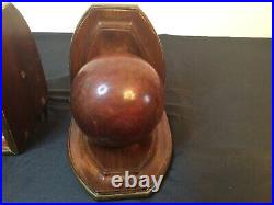 # Paire de serre livres Art Déco 1930 bois précieux et laiton
