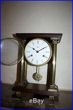 Pendule à colonne ODO, balancier, clock bronze et bois