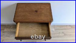 Petit meuble art déco en bois massif Petit meuble art déco en bois massif