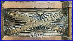 Rare grande boite à courrier Art Déco bois et métal martelé décor géométrique