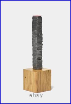 Sculpture métal/bois Objet d'art original signé déco rouge vernis pour bureau Sculpture métal/bois Objet d'art original signé déco rouge vernis pour bureau