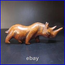 Sculpture statue rhinocéros bois vintage art déco ethnique 1942 Afrique N7672