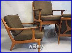 Suite de 3 fauteuils scandinaves Vintage en bois exotiques