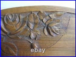 Superbe grand plateau de service en bois fruitier sculpté Art Nouveau-Signé Elie