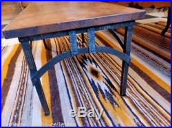 Table basse pied fer forgé plateau bois chêne époque art déco